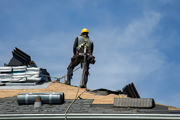Professional Gutter Installation technician working in Okemos, MI